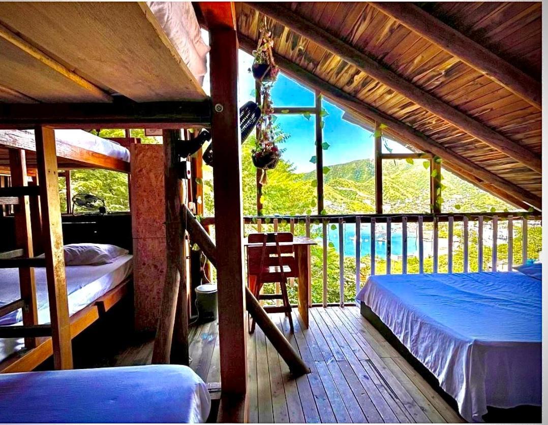 Tamarindo Beach Hostel 타강가 외부 사진